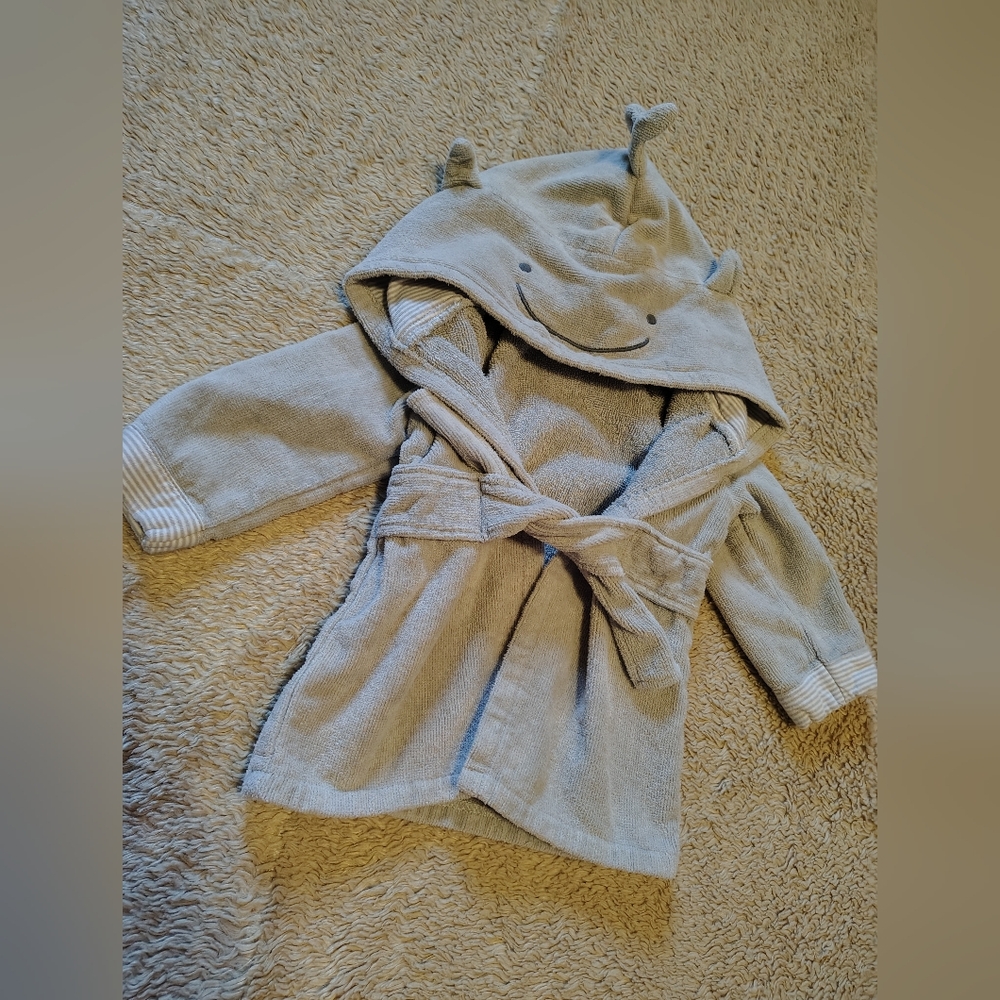 Carter's Baby Hooded Bath Robe Grey Whale 100% Cotton Size 0-9 Month